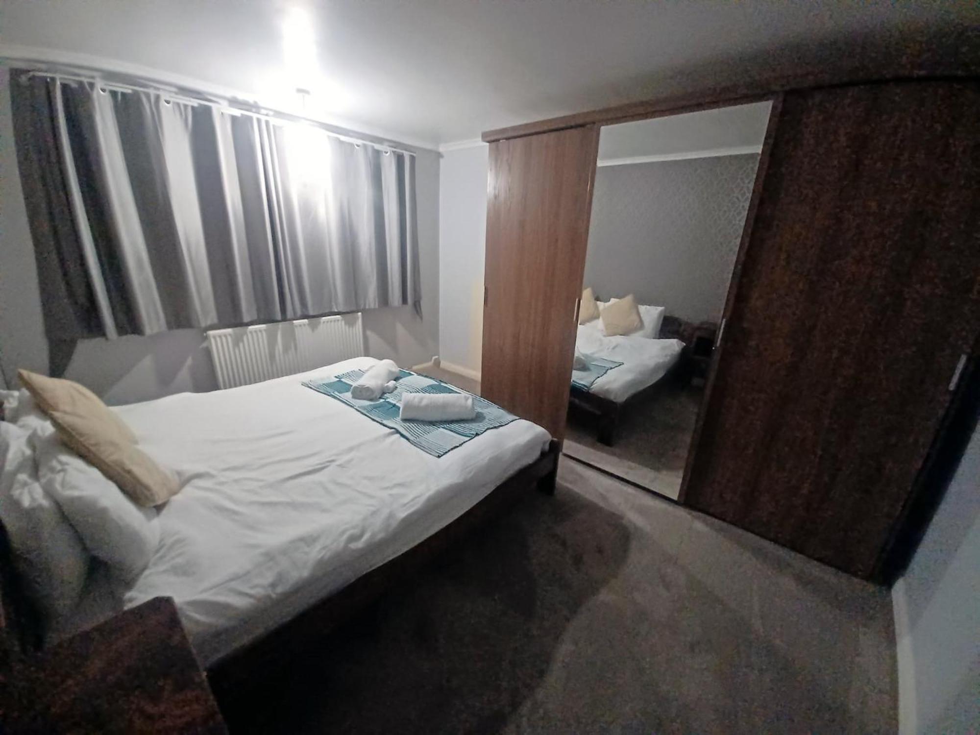 Apartament The Rushdon Grays Zewnętrze zdjęcie